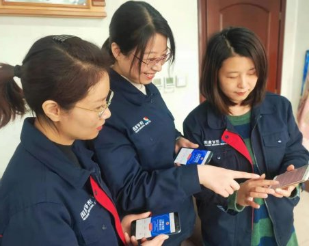 运河煤矿：情系女职工 法在你身边