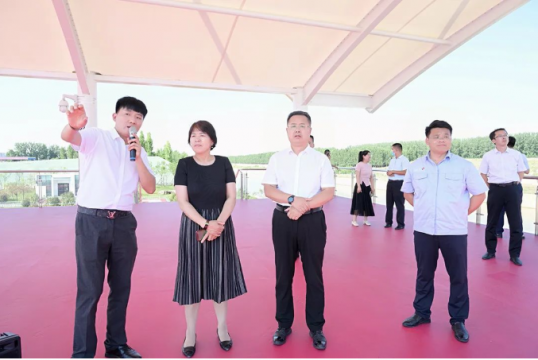 省宏观经济研究院张中英院长莅临梁山港考察济宁港航经济