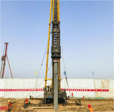 节点突破！新能源船舶制造项目码头工程PHC管桩首桩顺利实施