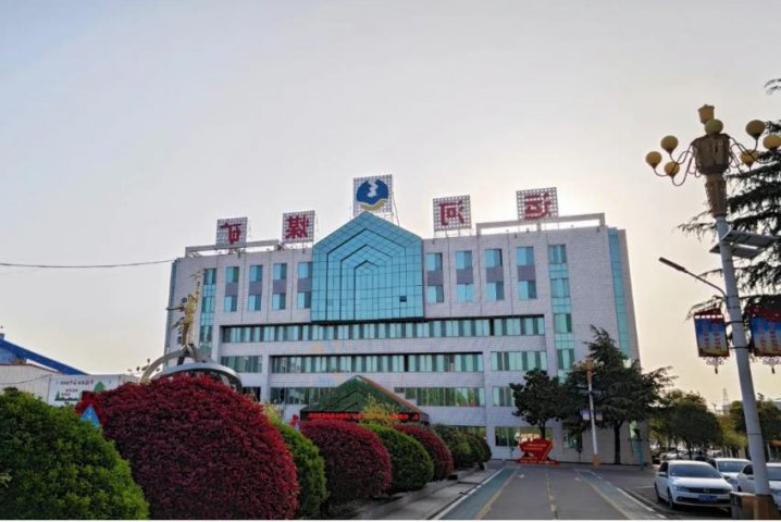 人间最美四月天丨花园煤矿：春意正浓花满园