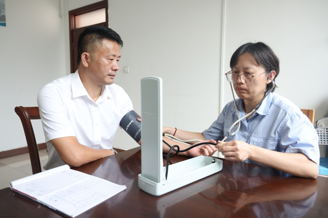 1696405492490261.jpg 2.jpg