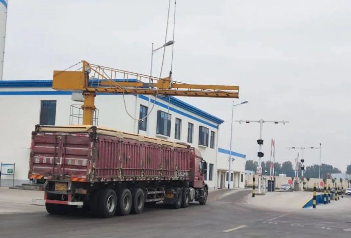 江北粮食物流园有序开展玉米收购工作