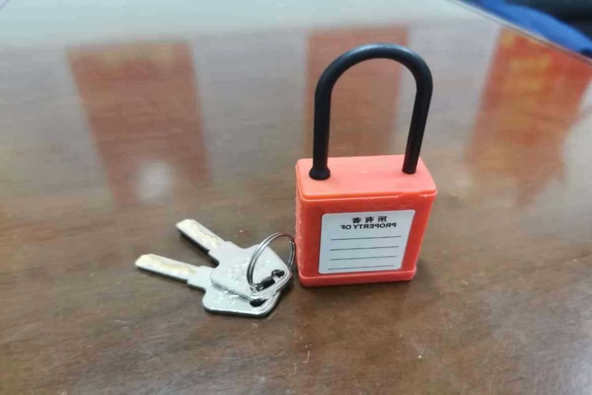 1702357511120575.jpg 640.jpg