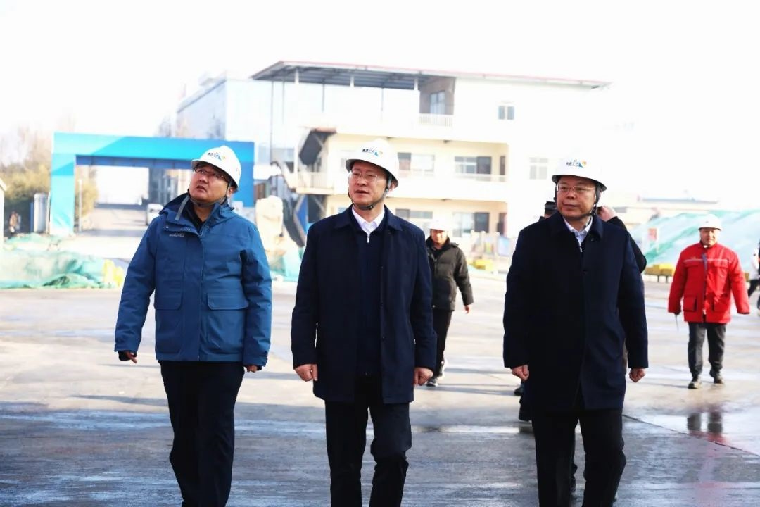 1704438925113547.jpg 6404444.jpg