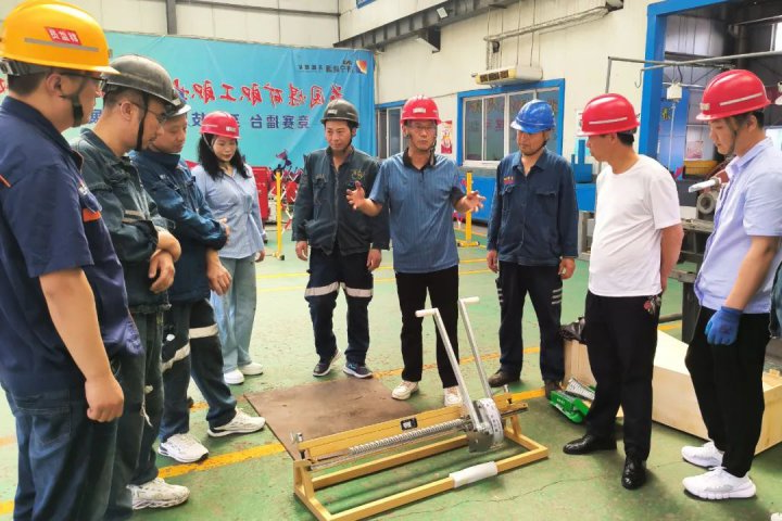 培训现场化，花园煤矿皮带维护技能提升培训实打实