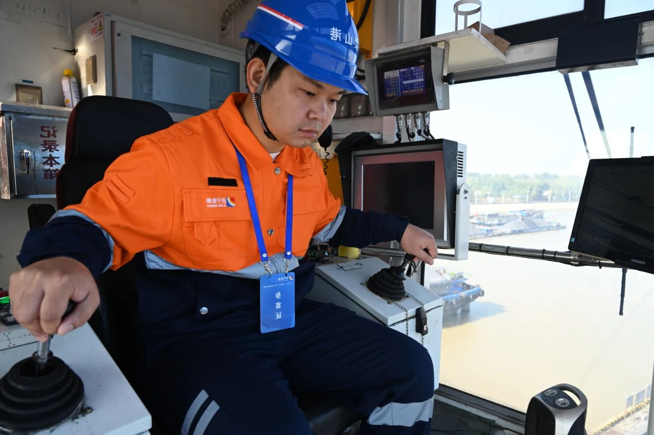 1729833570376915.jpg 7925bcd629f6ec974003d3f358c7c64a.jpg