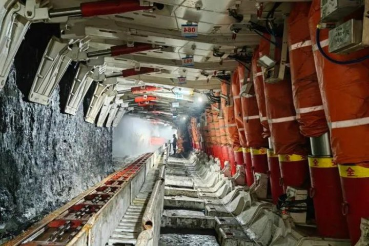 朱家峁煤矿1311-2综采工作面初采初放顺利完成