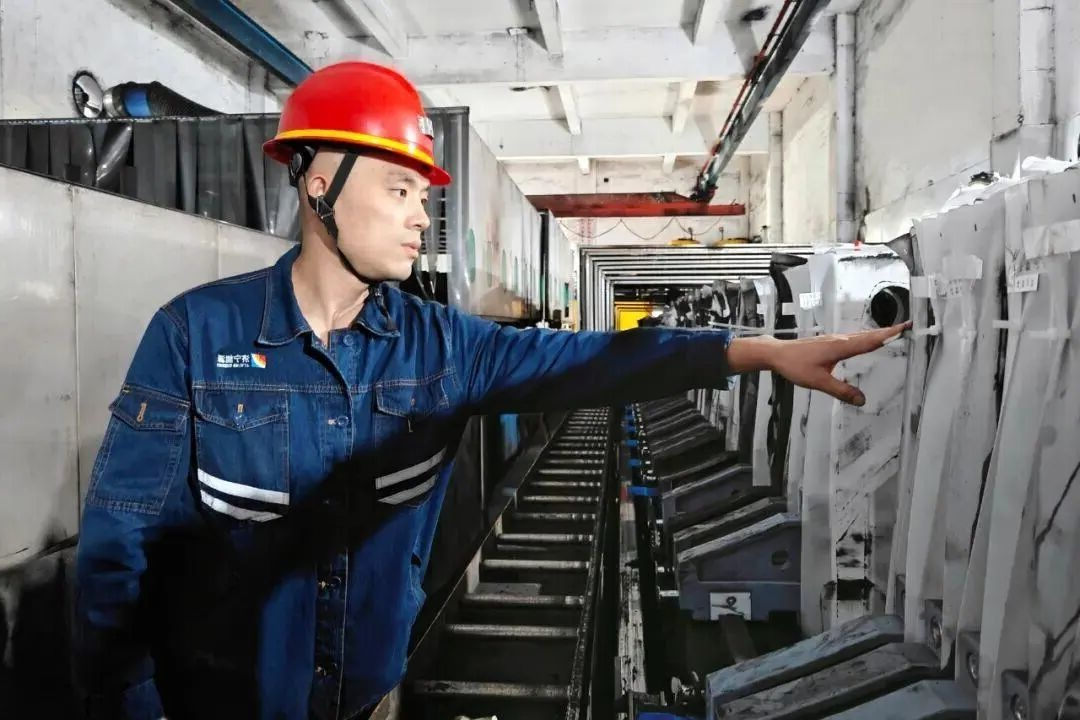 1759907571321447.jpg 001.jpg