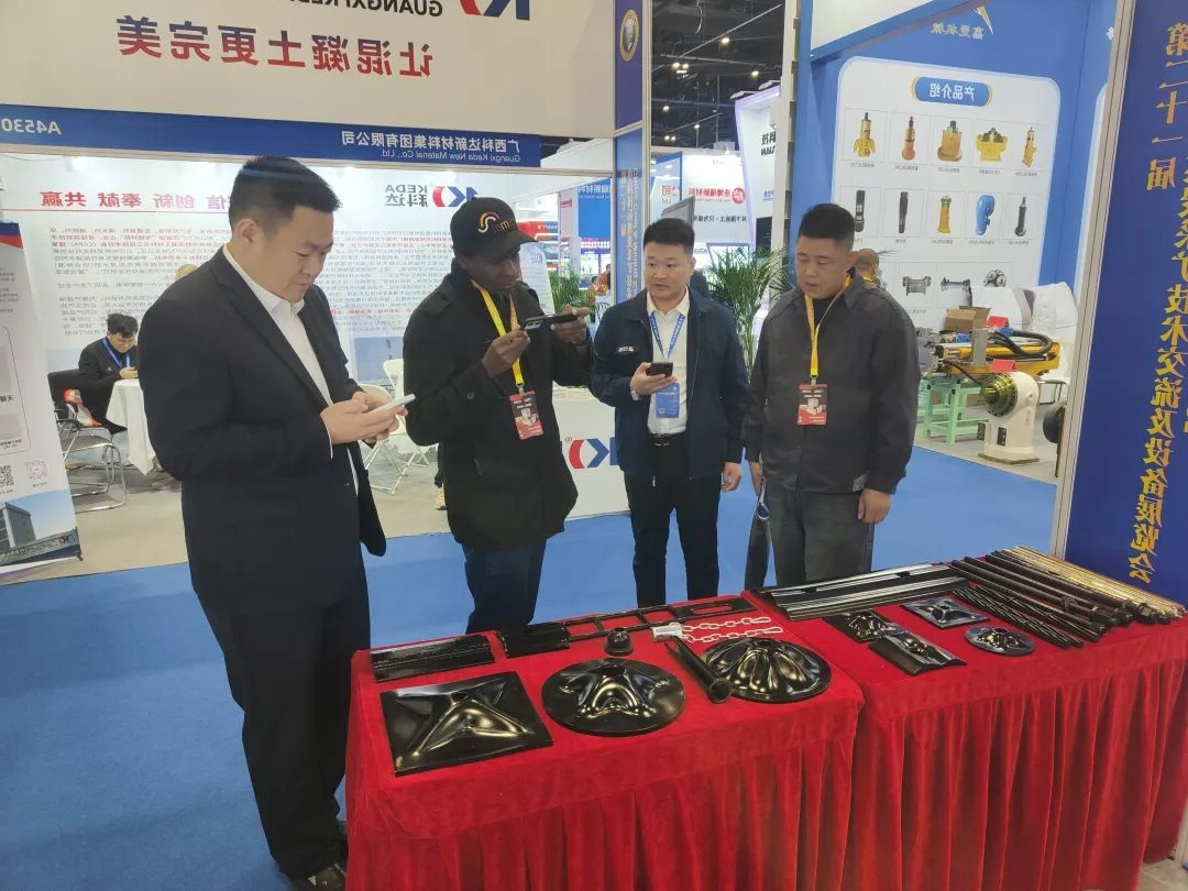 1761810425128325.jpg 01.jpg