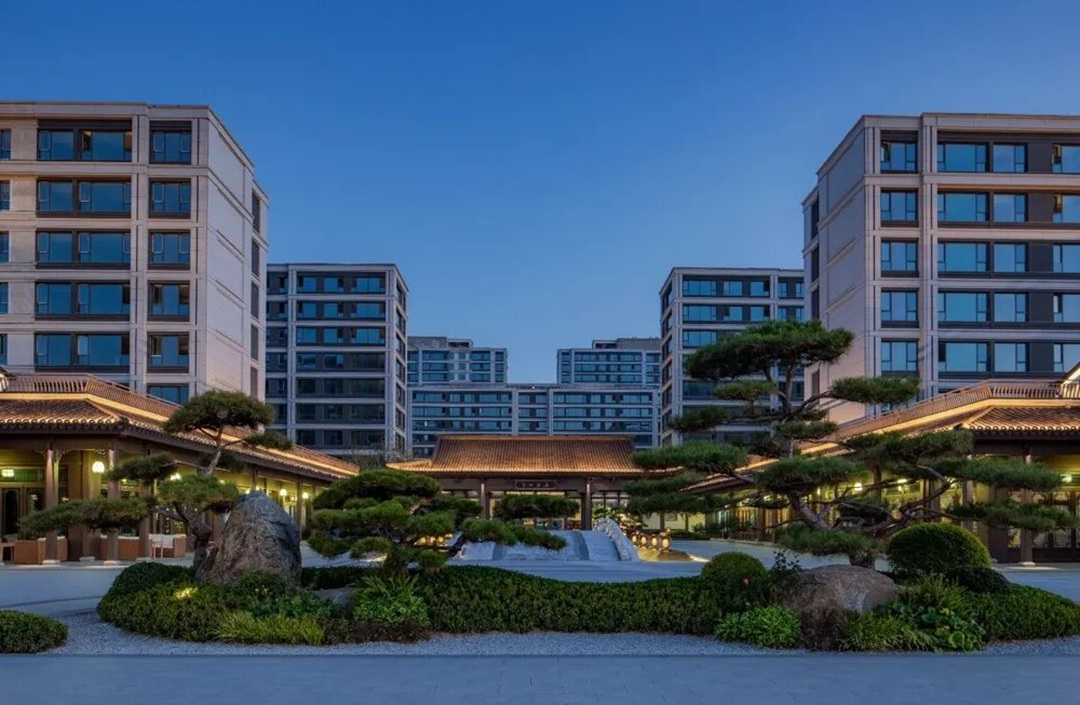 1763706280850351.jpg 00000.jpg